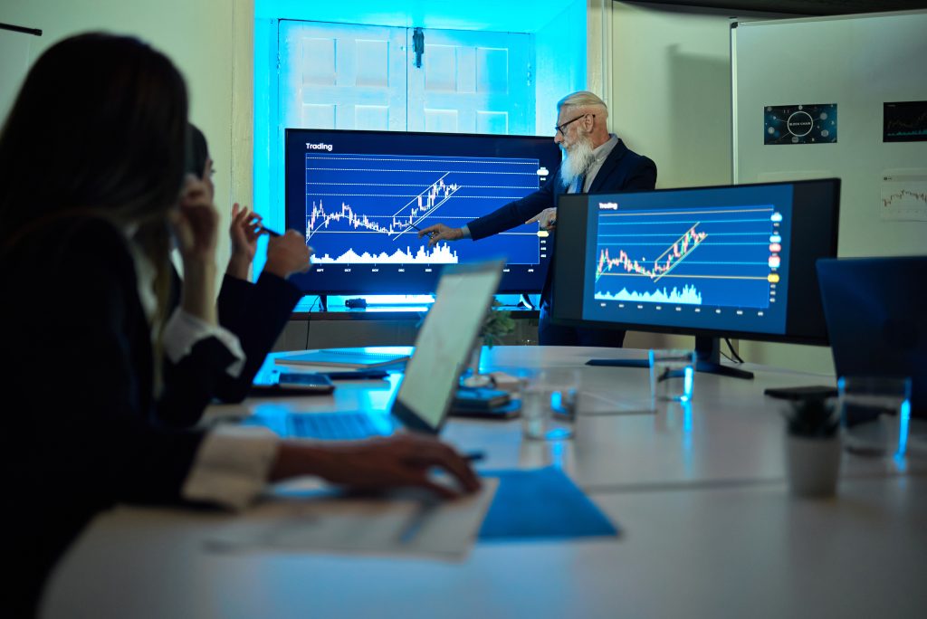 Google, CAT And World Indices: How To Create A Forecast Within The Same Cycle